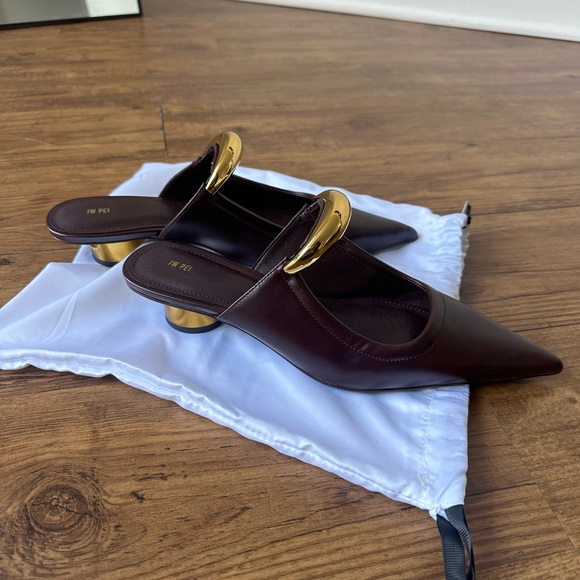 JW PEI HELENA PIERCED MULES- CLARET RED - Picture 2 of 5